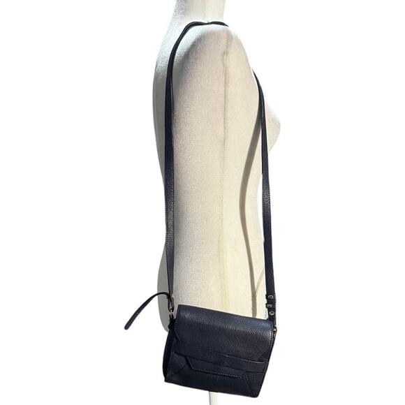 Brooks Brothers Genuine Leather Crossbody Bag Navy | Rare Style - Picture 3 of 6